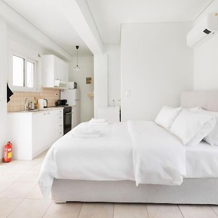 Adorable Sunny Studio With Private Balcony I Athènes Extérieur photo